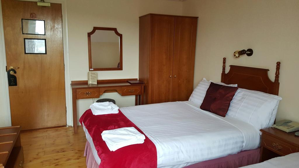 Anno Santo Hotel Голвей Екстер'єр фото