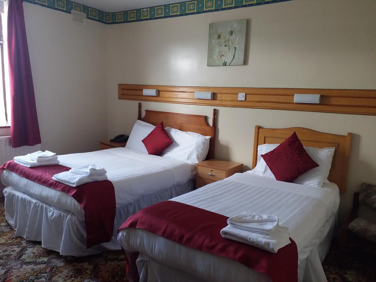 Anno Santo Hotel Голвей Екстер'єр фото